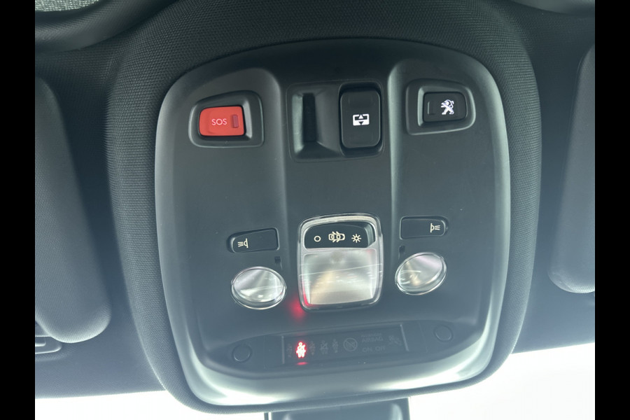 Peugeot 308 SW 1.2 131PK GT Automaat / Distributie vv.bij 102.000KM / Trekhaak / 1/2 Leder / Pdc+Camera / Navi./ Xenon / / Apk 06-2027