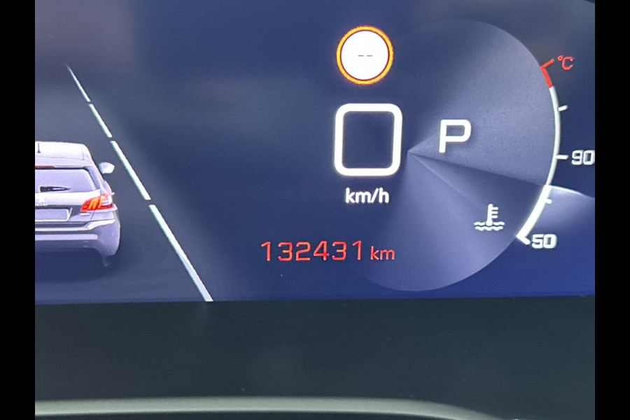 Peugeot 308 SW 1.2 131PK GT Automaat / Distributie vv.bij 102.000KM / Trekhaak / 1/2 Leder / Pdc+Camera / Navi./ Xenon / / Apk 06-2027