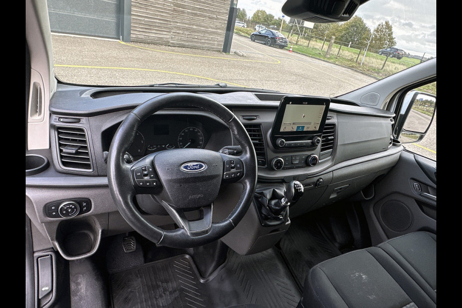 Ford Transit Custom 340 2.0 TDCI Euro6 131PK H2 Trend 3Pers  *ideaal voor Camper* / Navigatie / Pdc./ Airco / Driver assist / Stoelverwarming  / Apk nieuw