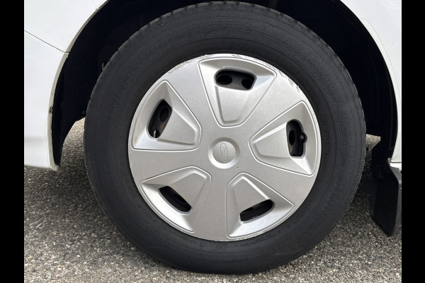 Ford Transit Custom 340 2.0 TDCI Euro6 131PK H2 Trend 3Pers  *ideaal voor Camper* / Navigatie / Pdc./ Airco / Driver assist / Stoelverwarming  / Apk nieuw