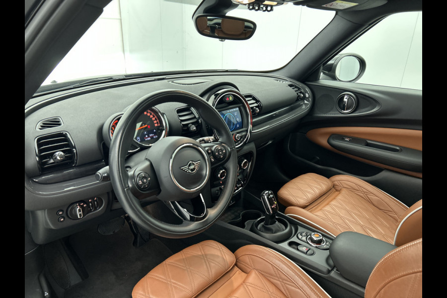 MINI Clubman 1.5 136Pk Automaat Cooper Edition / Panoramadak / Airco-ecc./ Navigatie / Leder / Xenon / Apk 08-2026