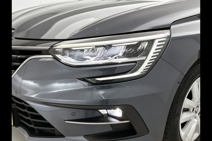 Renault MEGANE Estate 1.3 TCe 141PK Automaat Zen / Trekhaak / Navigatie / Pdc.A / Airco-ecc./ Xenon / Apk 11-2026