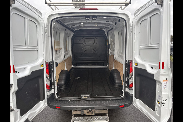 Ford Transit 310 2.0 TDCI Euro6 L2H2 / 3Pers. / *Ideaal voor Camper* / Imperial & Ladder / Airco / Trekhaak / Pdc.V+A / Navigatie / Distr.vv.bij 60.400 km / Apk 04-2026