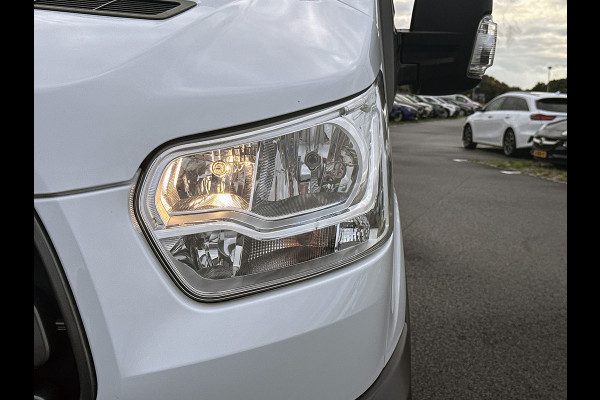 Ford Transit 310 2.0 TDCI Euro6 L2H2 / 3Pers. / *Ideaal voor Camper* / Imperial & Ladder / Airco / Trekhaak / Pdc.V+A / Navigatie / Distr.vv.bij 60.400 km / Apk 04-2026