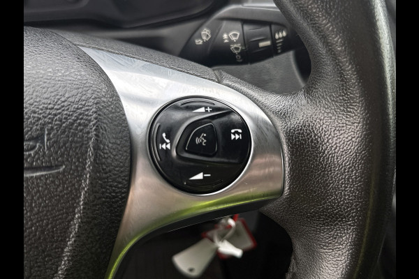 Ford Transit 310 2.0 TDCI Euro6 L2H2 / 3Pers. / *Ideaal voor Camper* / Imperial & Ladder / Airco / Trekhaak / Pdc.V+A / Navigatie / Distr.vv.bij 60.400 km / Apk 04-2026