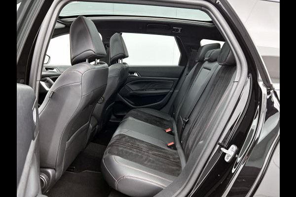 Peugeot 308 SW 1.5 HDi 131PK GT-Line / Drivers Sport Pack / Trekhaak / 1/2 Leder / Panoramadak / Pdc.V+A / Xenon / Navigatie / / Apk 11-2026