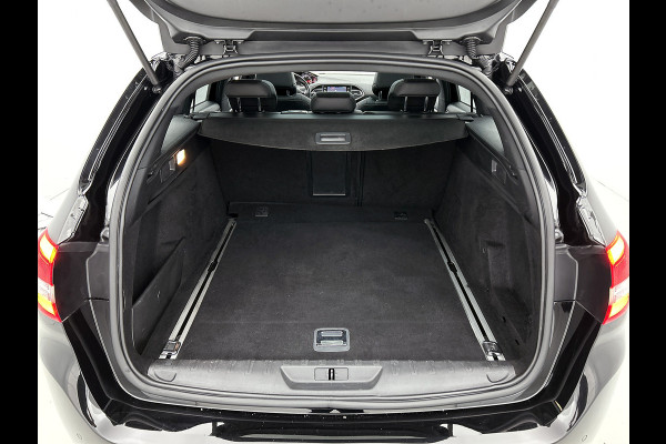 Peugeot 308 SW 1.5 HDi 131PK GT-Line / Drivers Sport Pack / Trekhaak / 1/2 Leder / Panoramadak / Pdc.V+A / Xenon / Navigatie / / Apk 11-2026