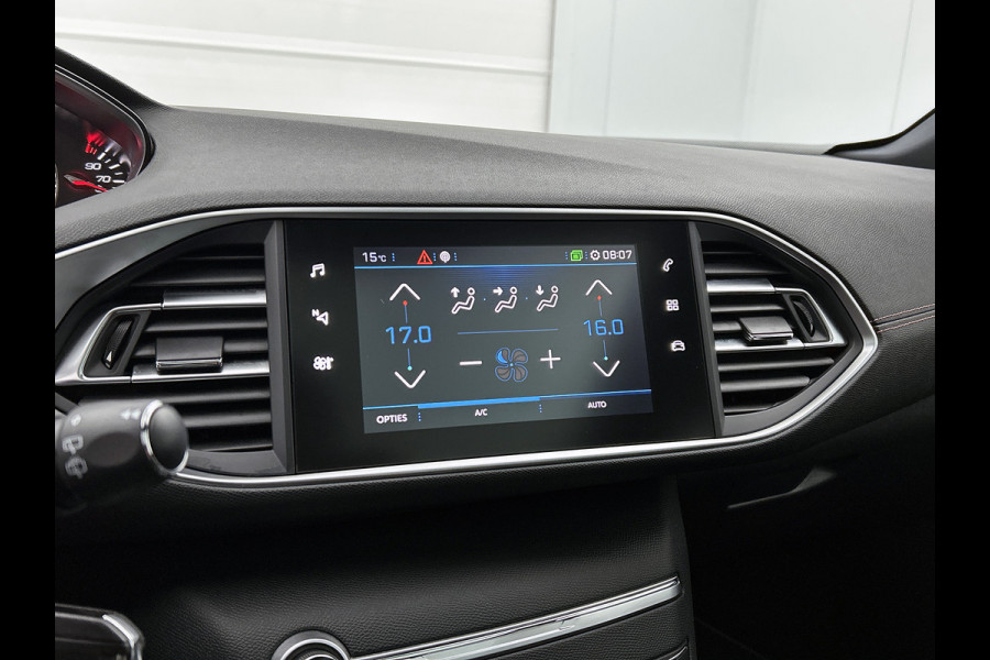 Peugeot 308 SW 1.5 HDi 131PK GT-Line / Drivers Sport Pack / Trekhaak / 1/2 Leder / Panoramadak / Pdc.V+A / Xenon / Navigatie / / Apk 11-2026