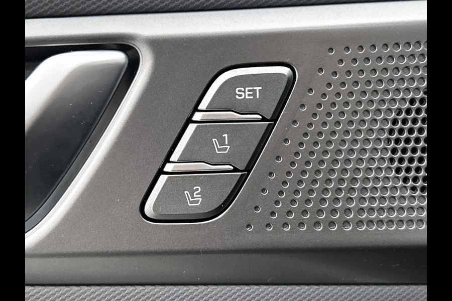 Hyundai IONIQ 1.6 GDi Automaat Hybride Premium - Plus Sky / Schuifdak / Leder / Xenon / Navigatie / Airco-ecc. / Apk 06-2027