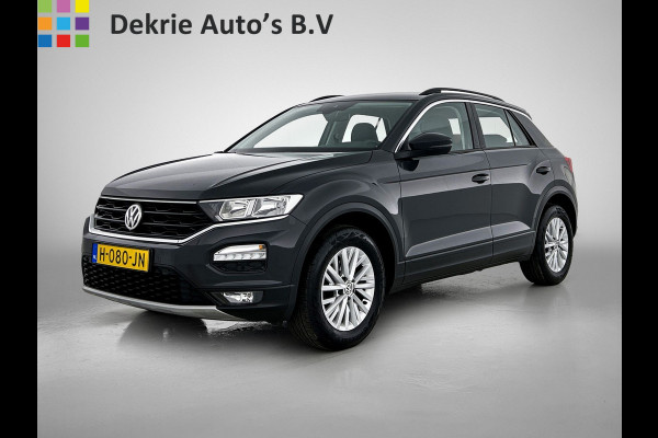 Volkswagen T-Roc 1.0 TSI Style / Navi / Adap-cruise / Trekhaak / Roofrail / Lmv 16" / Multimedia / Apk 02-2026