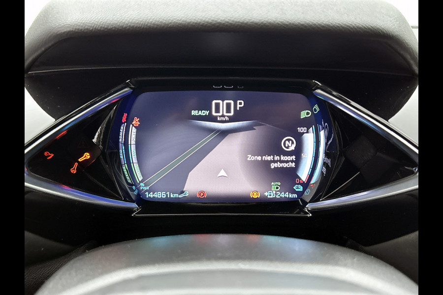 DS DS 3 Crossback E-Tense Executive 50 kWh / 100% Elektrisch / 100% Stijlvol / Cruise ctr. / Lm velg. / Airco-ecc./ Navigatie / DAB / Privacy Glass / Achteruitrijcamera met 180° Vision + parkeersensoren vóór en achter / / Apk 05-2027