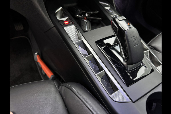 DS DS 3 Crossback E-Tense Executive 50 kWh / 100% Elektrisch / 100% Stijlvol / Cruise ctr. / Lm velg. / Airco-ecc./ Navigatie / DAB / Privacy Glass / Achteruitrijcamera met 180° Vision + parkeersensoren vóór en achter / / Apk 05-2027