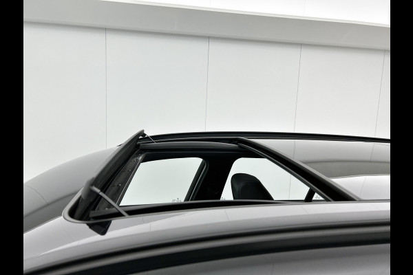 BMW 3 Serie Touring 318i M Sport Automaat Corporate / Panoramadak / Leder-sport / Camera / Navigatie / M-Sport plus - Parking - Media Pack / Apk nieuw