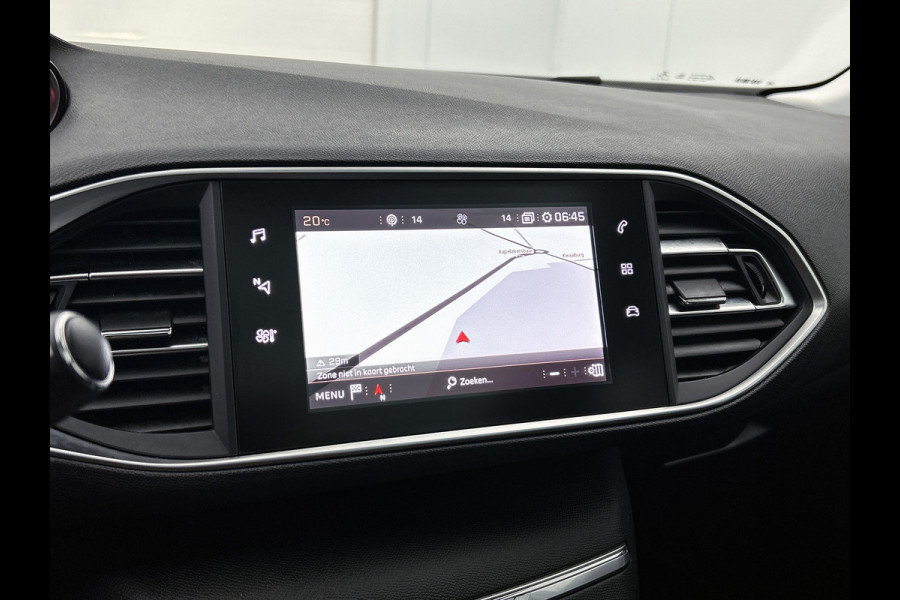 Peugeot 308 1.5 HDi 131PK 5Drs. Executive / Panoramadak / Distributie vv. 122Dkm. / Cruise-ctr. / Navigatie / Apk 05-2026