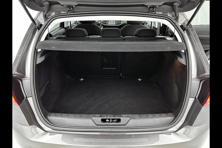 Peugeot 308 1.5 HDi 131PK 5Drs. Executive / Panoramadak / Distributie vv. 122Dkm. / Cruise-ctr. / Navigatie / Apk 05-2026