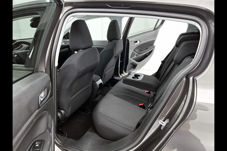 Peugeot 308 1.5 HDi 131PK 5Drs. Executive / Panoramadak / Distributie vv. 122Dkm. / Cruise-ctr. / Navigatie / Apk 05-2026
