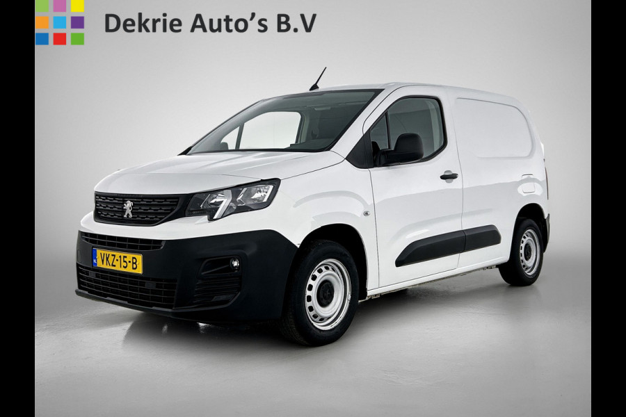 Peugeot Partner 1.2 Benzine 111PK Euro6 *Distributie bij 43Dkm. vervangen* Premium / Airco / Navigatie / Schuifdeur Re./ Radio multimedia / Apk 07-2027