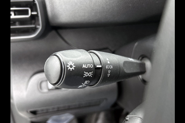Peugeot Partner 1.2 Benzine 111PK Euro6 *Distributie bij 43Dkm. vervangen* Premium / Airco / Navigatie / Schuifdeur Re./ Radio multimedia / Apk 07-2027