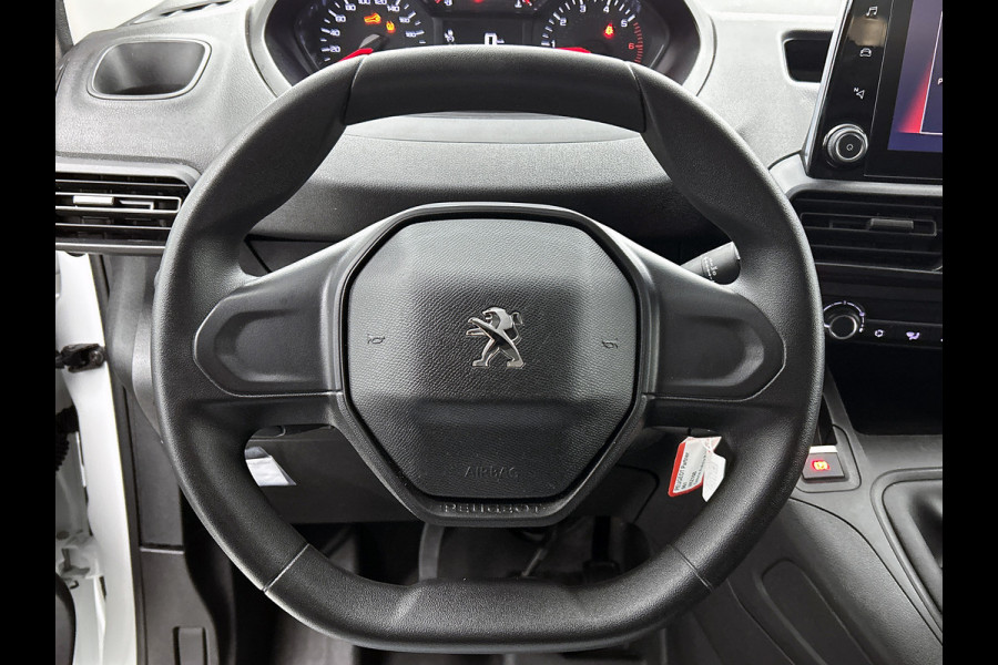 Peugeot Partner 1.2 Benzine 111PK Euro6 *Distributie bij 43Dkm. vervangen* Premium / Airco / Navigatie / Schuifdeur Re./ Radio multimedia / Apk 07-2027