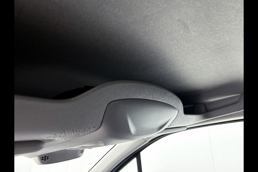 Peugeot Partner 1.2 Benzine 111PK Euro6 *Distributie bij 43Dkm. vervangen* Premium / Airco / Navigatie / Schuifdeur Re./ Radio multimedia / Apk 07-2027