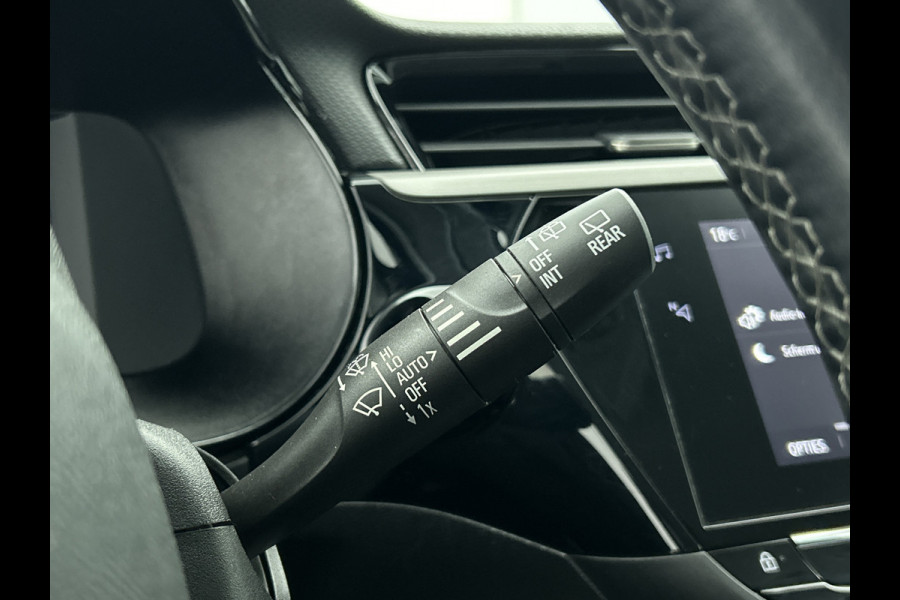 Opel CORSA-E Business Edition 100KW / 50 kWh / Airco-Ecc. / Cruise-ctr. / Navigatie via Usb / 100% Elektrisch, 100% Stijlvol / Apk 09-2027