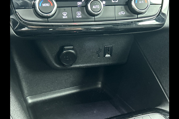 Opel CORSA-E Business Edition 100KW / 50 kWh / Airco-Ecc. / Cruise-ctr. / Navigatie via Usb / 100% Elektrisch, 100% Stijlvol / Apk 09-2027