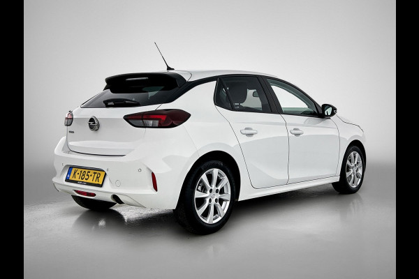 Opel Corsa 1.2 Edition / Trekhaak / Distributie bij 104dkm.vervangen / Airco / Pdc. / Navigatie / Edition+Licht-Zicht Pakket / Apk 03-2027