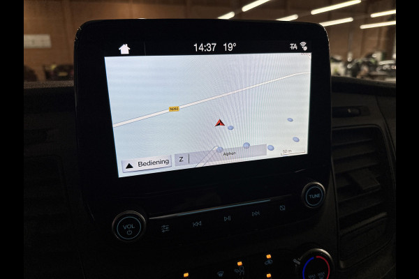 Ford Transit Custom 340 2.0 TDCI Euro6 Automaat 131PK H2 Trend 3Pers. *ideaal voor Camper* Navigatie / Pdc./ Airco / Safety&Comfort pack / Driver assist / Stoelverwarming / Distributie vv.bij 36.126 KM / / Apk 11-2026