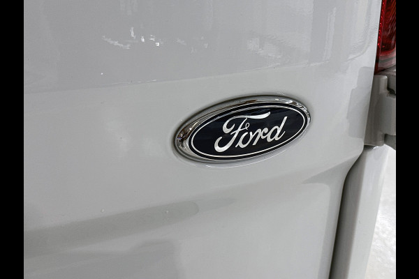Ford Transit Custom 340 2.0 TDCI Euro6 Automaat 131PK H2 Trend 3Pers. *ideaal voor Camper* Navigatie / Pdc./ Airco / Safety&Comfort pack / Driver assist / Stoelverwarming / Distributie vv.bij 36.126 KM / / Apk 11-2026