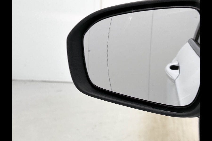 Ford Mondeo Wagon 2.0 Hybrid Titanium Automaat / Pdc.V+A / Navigatie /Radio-multimedia /  Airco-ecc. / Apk nieuw