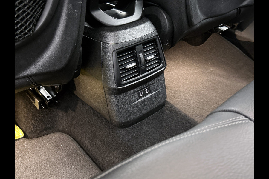 BMW 2 Serie Gran Tourer 216i 109PK 7pers. Business Edition / Navi Plus / Lmv / PDC / Sportline / LED / Cruise / Driving Assistent / Apk 06-2026