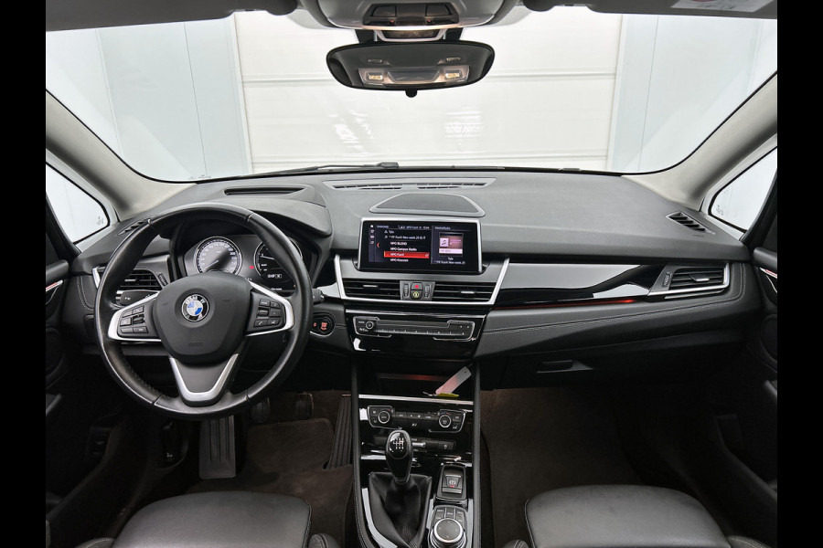 BMW 2 Serie Gran Tourer 216i 109PK 7pers. Business Edition / Navi Plus / Lmv / PDC / Sportline / LED / Cruise / Driving Assistent / Apk 06-2026