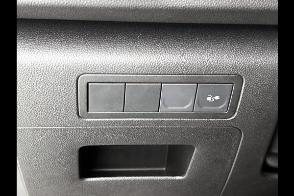 Nissan Townstar N-Connecta L2 45 kWh 100% EV. / Pdc.+Camera / Airco-ecc./ Radio-multimedia / Schuifdeur rechts / WLTP-actieradius: ca. 285 km / 100% Stijlvol / Apk 03-2028