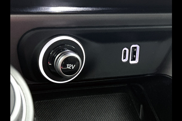 Alfa Romeo Tonale 1.5T Hybrid 131PK Automaat Sprint / Pdc.V+A / Stoel+Stuur verwarming / Navigatie / Lmv / Adaptive Cruise / Carplay / Apk 10-2027