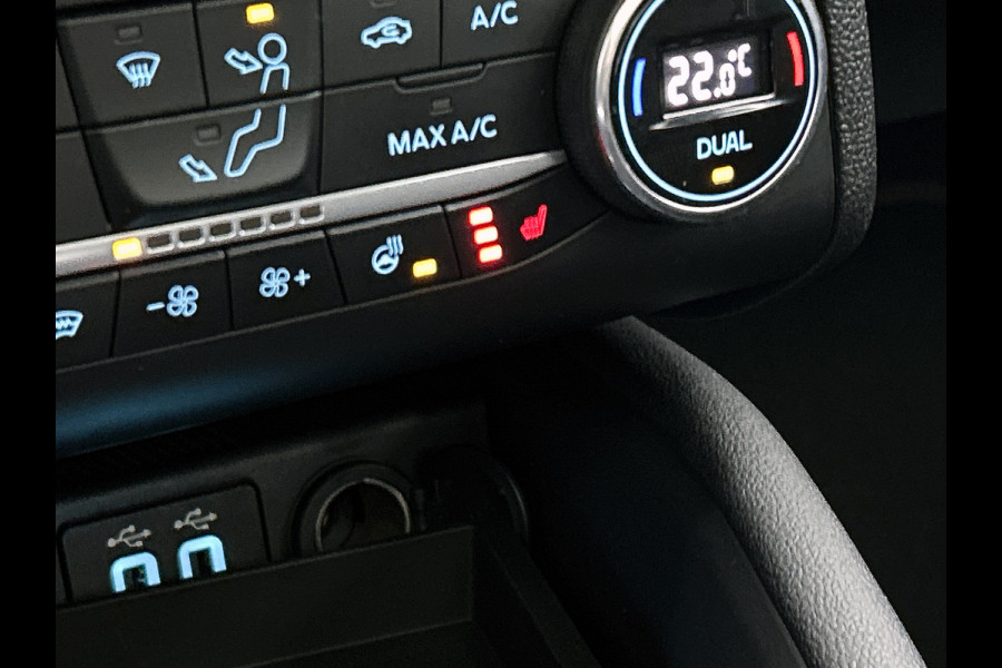 Ford FOCUS Wagon 1.5D ST Line X Business / Panoramadak / Pdc+camera / Cruis adaptief /Stuur-Stoelverwarming / B&O audio / Parking-Technology-Winter Pack / Apk 04-2026