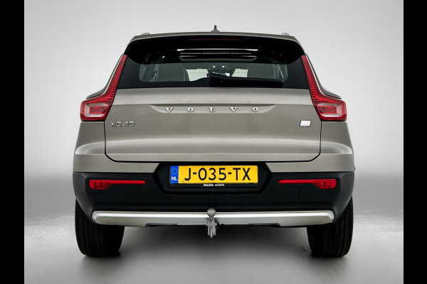 Volvo XC40 T5 180PK Hybride SOH 91% Inscription / Panoramadak / Leder / Trekhaak / airco-ecc./ Stuurverwarming / Navigatie / Apk 10-2026