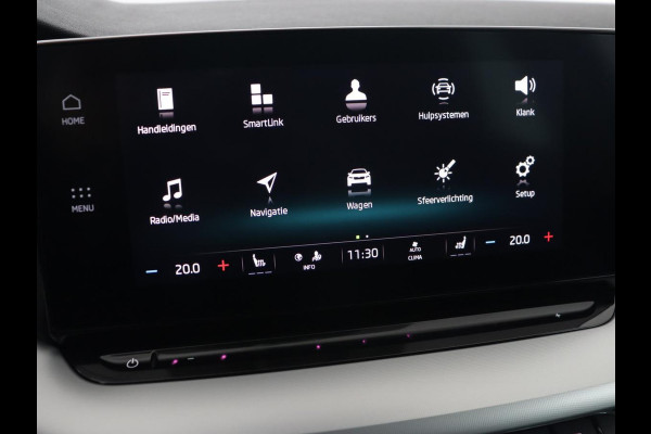 Škoda Octavia 1.5 TSI First Edition | Panoramadak | Trekhaak | Stoelverwarming | Matrix LED | Adaptive cruise | Sfeerverlichting | Carplay | Keyless | Virtual Cockpit | 18'' | Half leder | Climate control