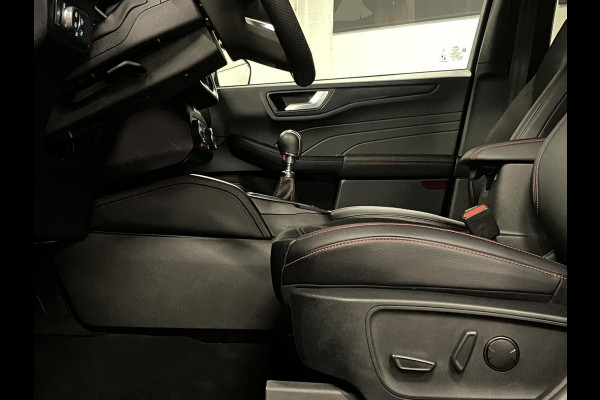 Ford Kuga 1.5 EcoBoost ST-Line X *1800 Trekgewicht | Trekhaak | Adapt. Cruise | B&O | Stuur-/Stoelverwarming | Carplay