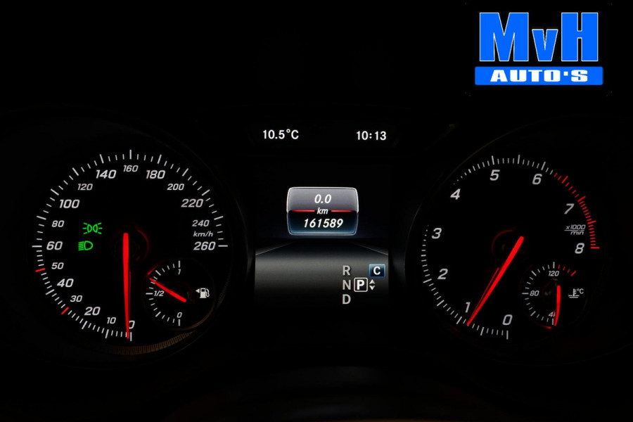 Mercedes-Benz CLA-Klasse Shooting Brake 180 AMG|TREKH|CARPLAY|LED