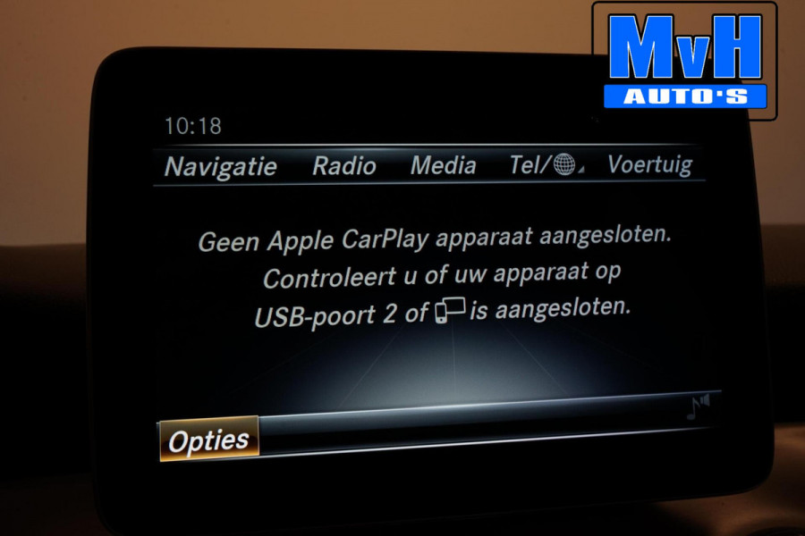 Mercedes-Benz CLA-Klasse Shooting Brake 180 AMG|TREKH|CARPLAY|LED