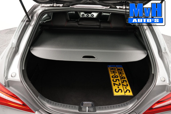 Mercedes-Benz CLA-Klasse Shooting Brake 180 AMG|TREKH|CARPLAY|LED