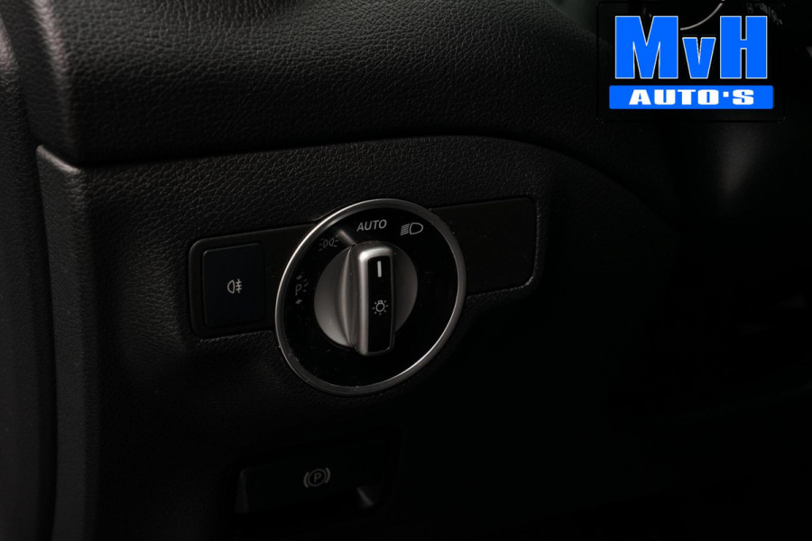 Mercedes-Benz CLA-Klasse Shooting Brake 180 AMG|TREKH|CARPLAY|LED