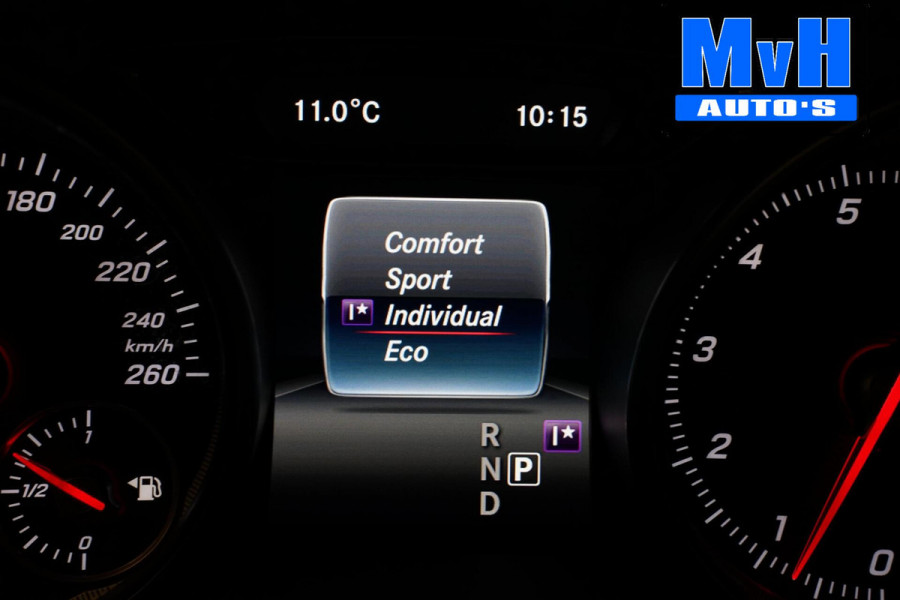 Mercedes-Benz CLA-Klasse Shooting Brake 180 AMG|TREKH|CARPLAY|LED