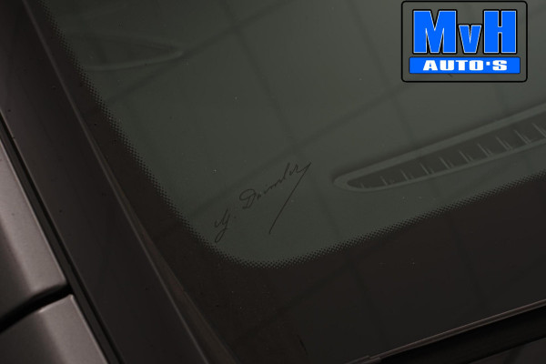 Mercedes-Benz CLA-Klasse Shooting Brake 180 AMG|TREKH|CARPLAY|LED