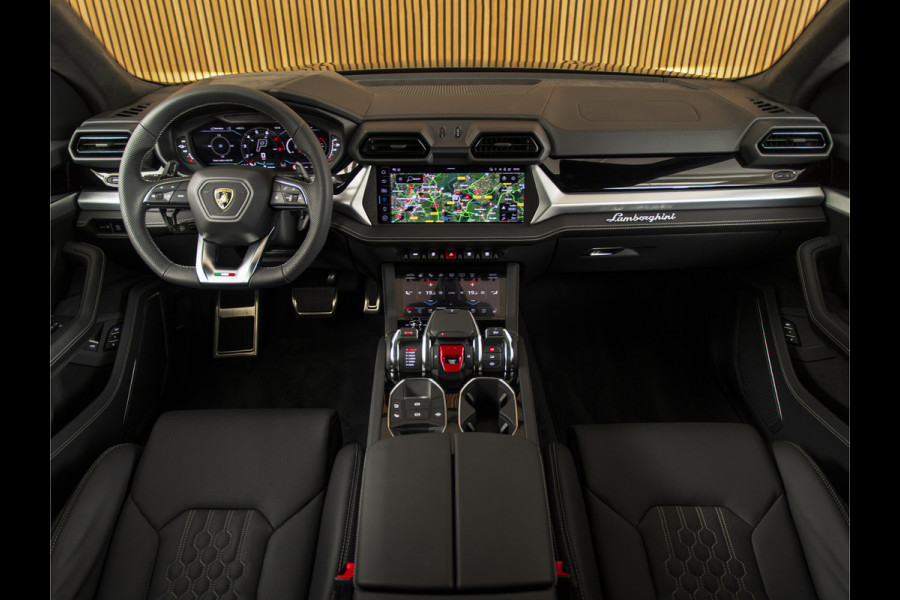 Lamborghini Urus 4.0 V8 Hybrid SE 23" I TOWBAR I STYLE PACK I ANIMA I SUNBLINDS