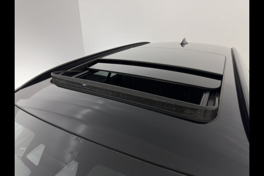 BMW 5 Serie Touring 530d Sportline High Executive Aut. *PANO | LUXURY-LEATHER | FULL-LED | MEMORY-PACK | TOP-VIEW | HEATED-COMFORTSEATS | NAVI-FULLMAP | PRIVACY-GLASS | AMBIENT-LIGHT | ECC | CARPLAY | PDC | TOWBAR | SHIFT-PADDLES | 20"ALU*