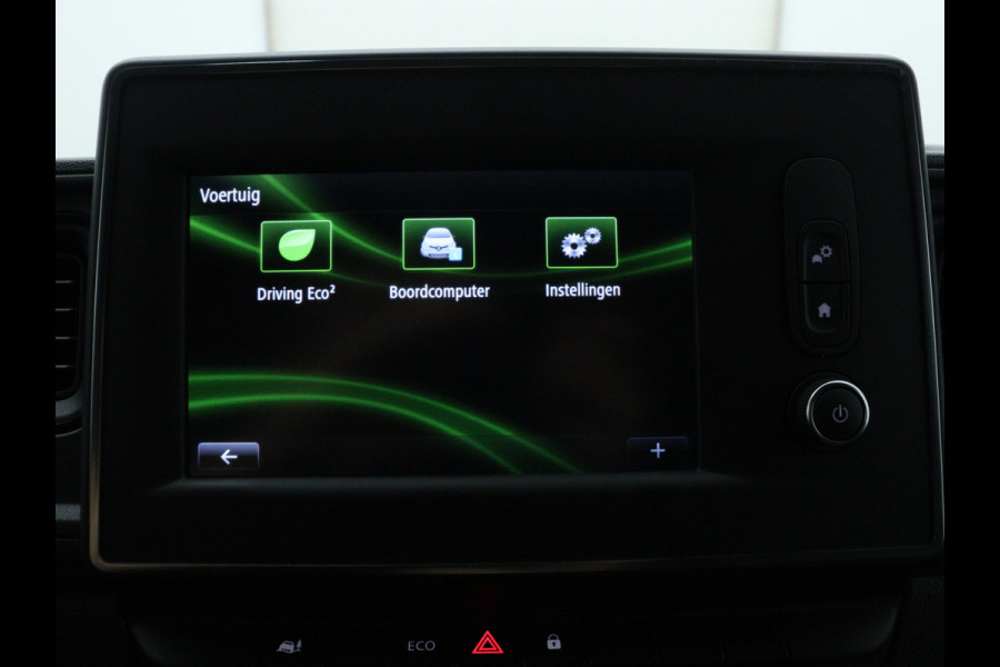 Renault Master T33 2.3 dCi 135PK L2H2 Comfort / NAVIGATIE / CRUISE CONTROL / PARKEERSENSOREN