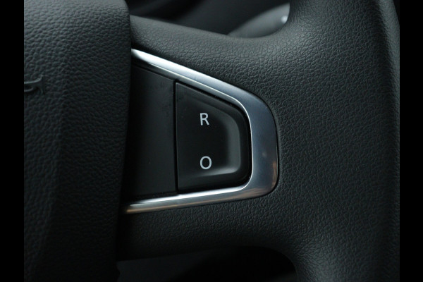 Renault Master T33 2.3 dCi 135PK L2H2 Comfort / NAVIGATIE / CRUISE CONTROL / PARKEERSENSOREN