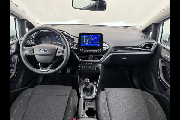 Ford Fiesta T 125PK Hybrid Titanium X Apple Carplay Android Auto Navi Bordherkenning Camera Ecc Cruise Control Pdc Lmv Privacy Glas Led Ford Sync 3 Keyless Bluetooth DAB+ 1e Eigenaar Origineel Nederlandse Auto € 26000 nieuw!