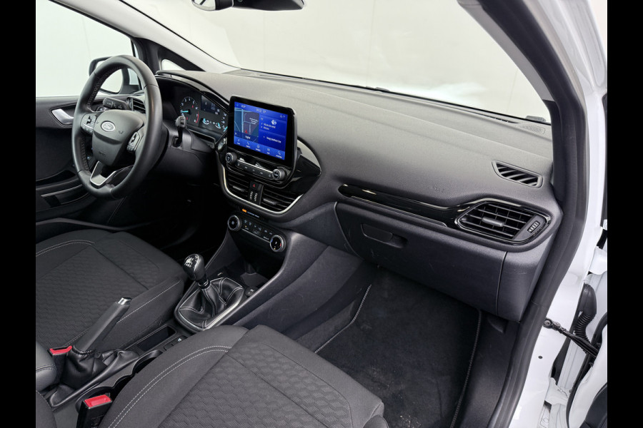 Ford Fiesta T 125PK Hybrid Titanium X Apple Carplay Android Auto Navi Bordherkenning Camera Ecc Cruise Control Pdc Lmv Privacy Glas Led Ford Sync 3 Keyless Bluetooth DAB+ 1e Eigenaar Origineel Nederlandse Auto € 26000 nieuw!